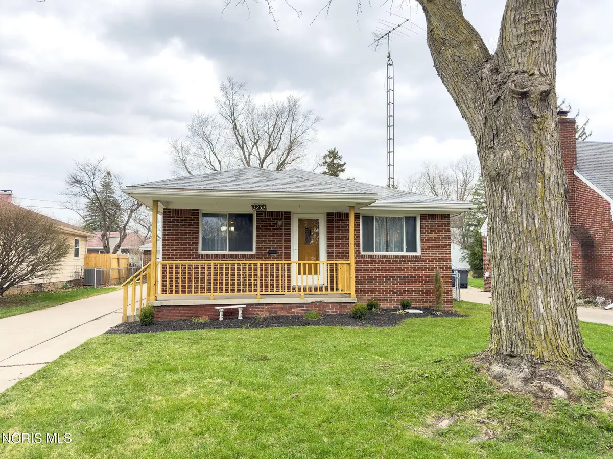 3252 Keemont Drive, Toledo, OH 43613 - #1