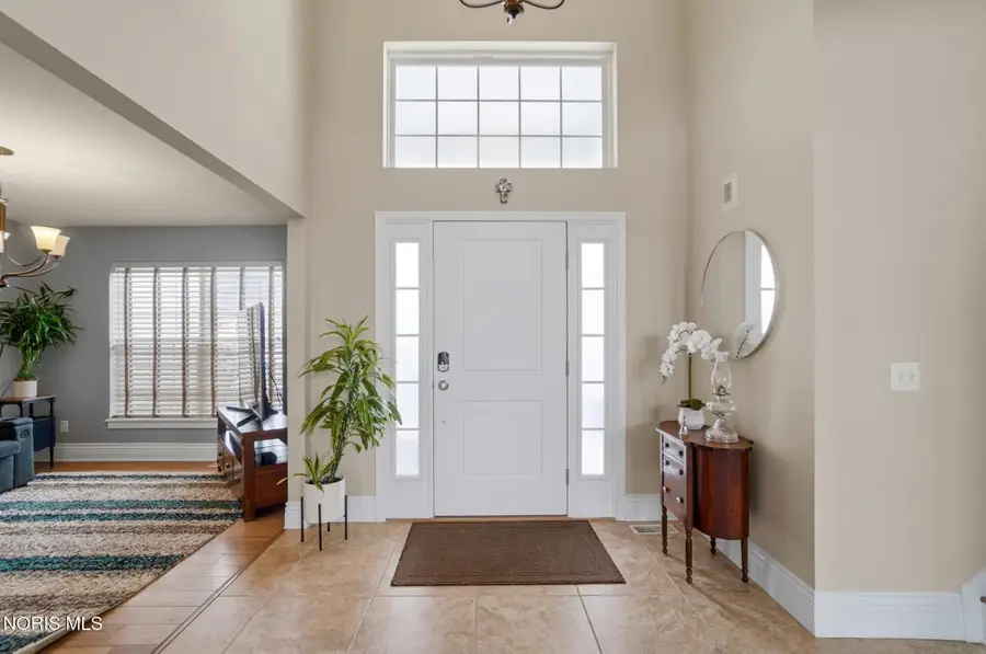 3307 Sterlingwood Lane, Perrysburg, OH 43551 - #3