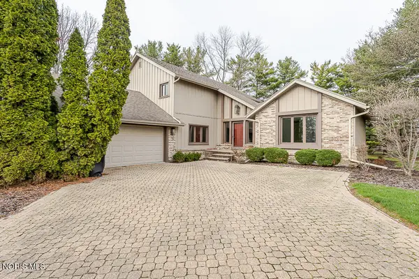 738 Kumler Drive, Maumee, OH 43537