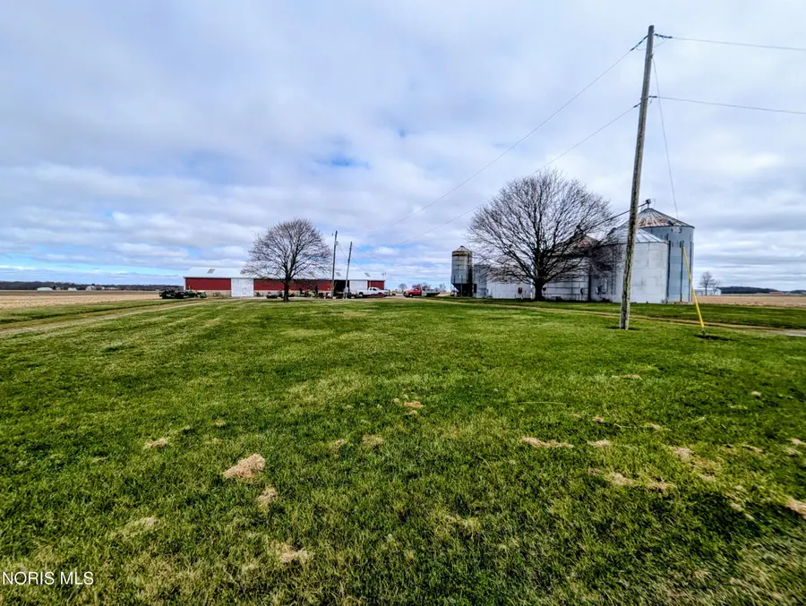 21672 County Road J, Fayette, OH 43521 - #2