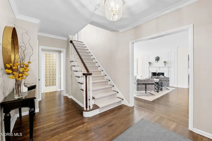 2630 Westchester Road, Ottawa Hills, OH 43615 - #2