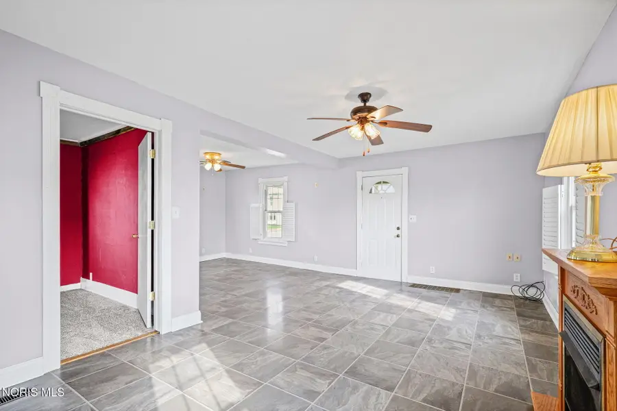 151 Monroe Avenue, Findlay, OH 45840 - #3