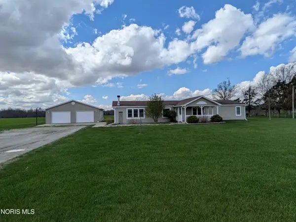 17156 Harris Road, Defiance, OH 43512