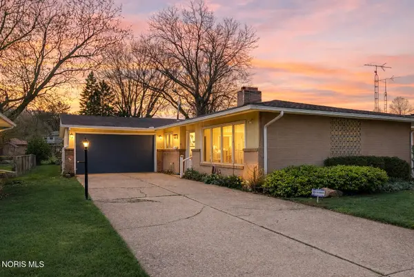 5223 Grosse Point Parkway, Toledo, OH 43611