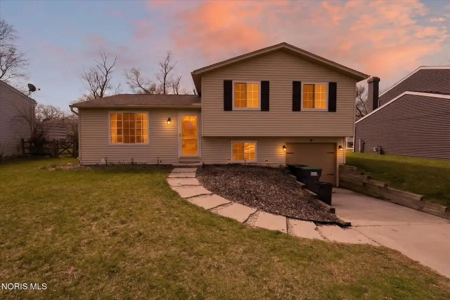 5705 Pheasant Hollow Drive, Toledo, OH 43615 - #2