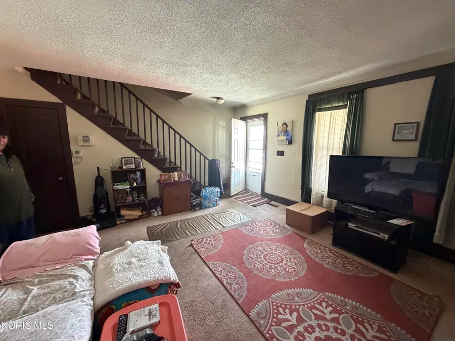 422 Palmer Street, Toledo, OH 43608 - #3