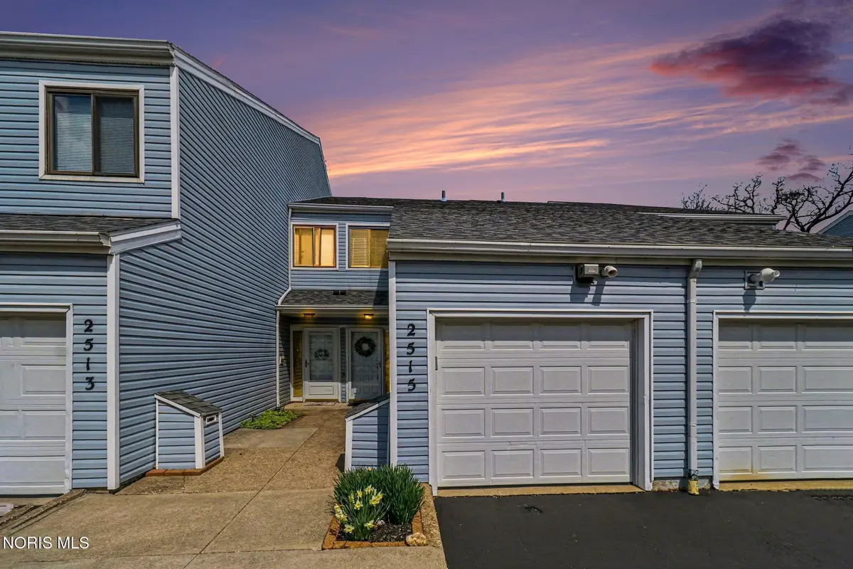 2515 W Village Drive, Toledo, OH 43614 - #1