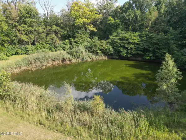 1051 Wentworth Avenue, Holland, OH 43528