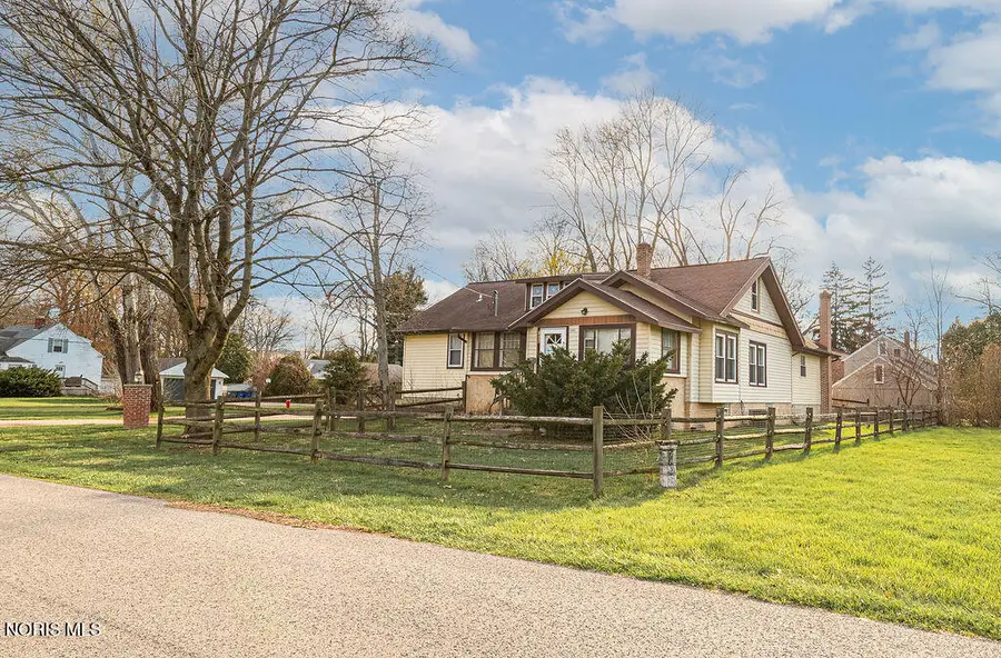 1005 Eton Road, Toledo, OH 43615 - #2