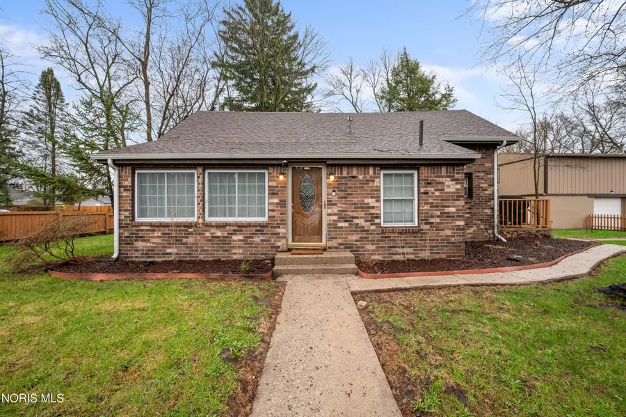 5057 Kellogg Road, Toledo, OH 43615 - #3