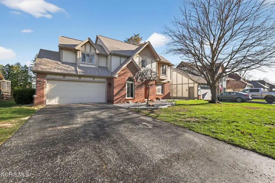 7028 Shooters Hill Road, Toledo, OH 43617 - #2