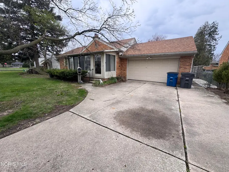 3260 Glencairn Avenue, Toledo, OH 43614 - #2