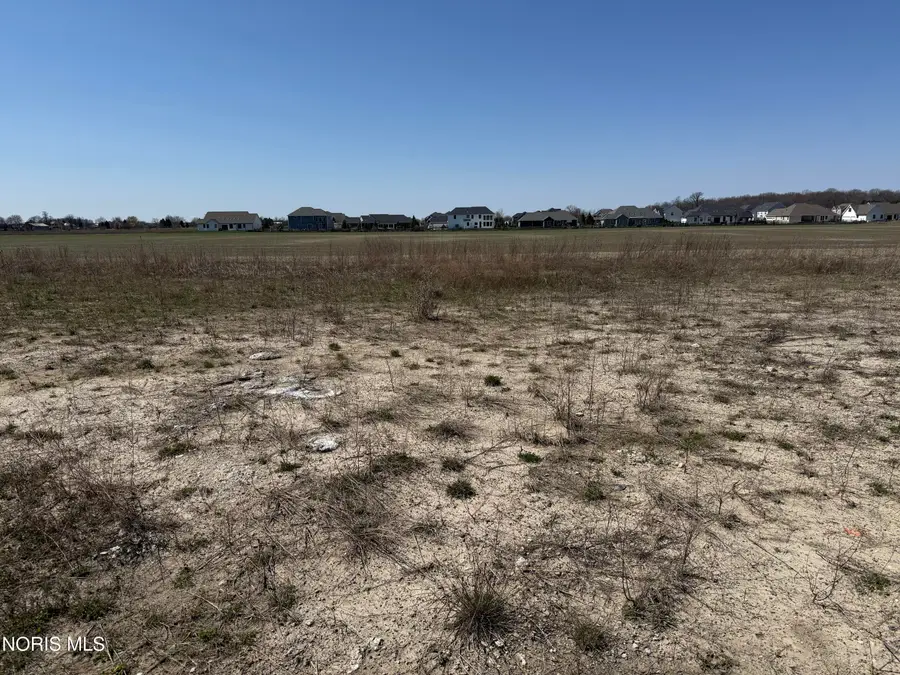 8600 Hocking Cove, Waterville, OH 43566 - #3