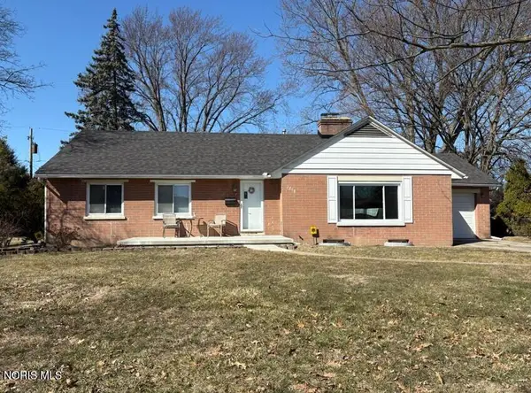 3278 Ravenwood Boulevard, Toledo, OH 43614