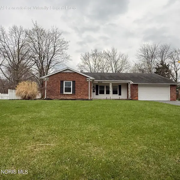 3825 Heatherbrook Drive, Toledo, OH 43614