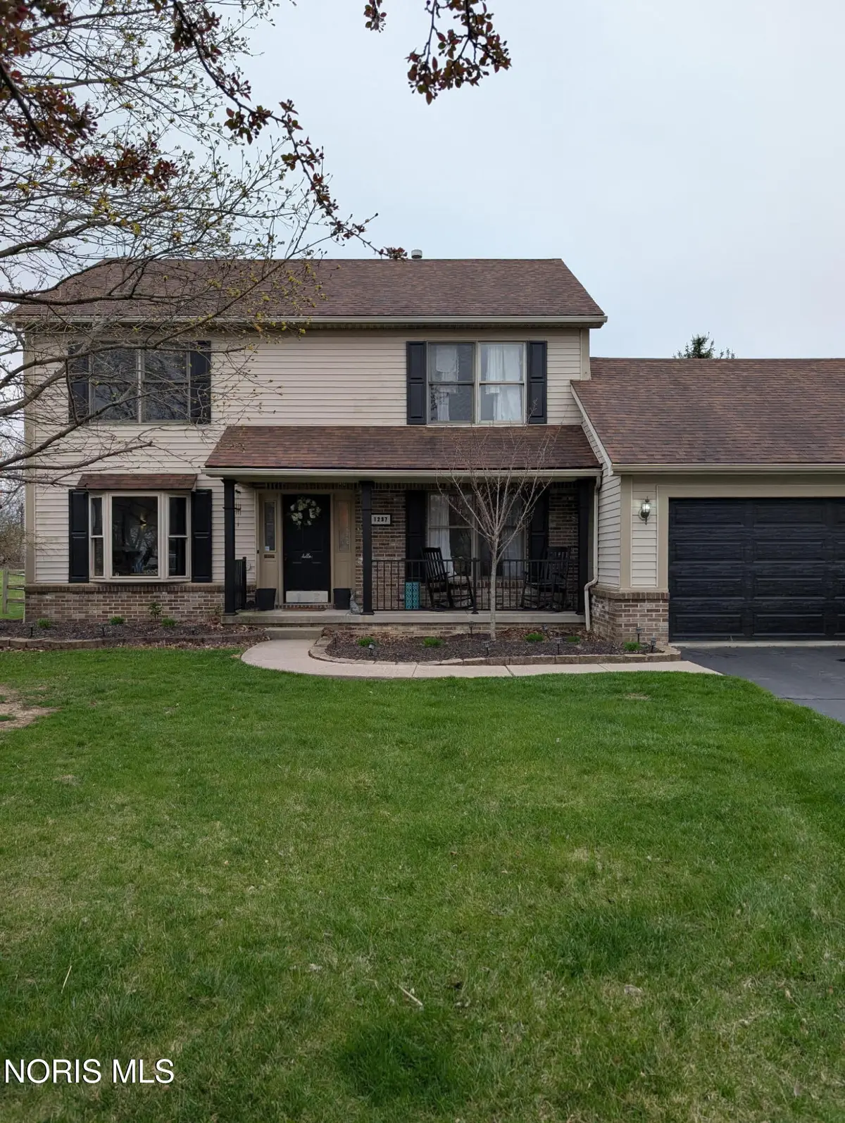 1237 Grassy Court, Rossford, OH 43460 - #1