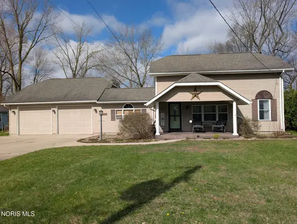 1860 Connecticut Boulevard, Holland, OH 43528