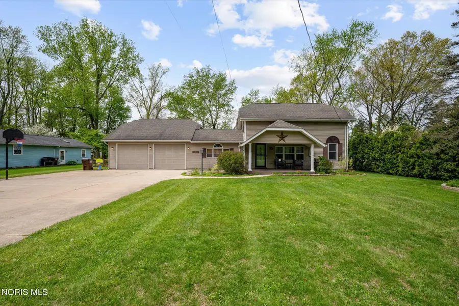 1860 Connecticut Boulevard, Holland, OH 43528 - #2