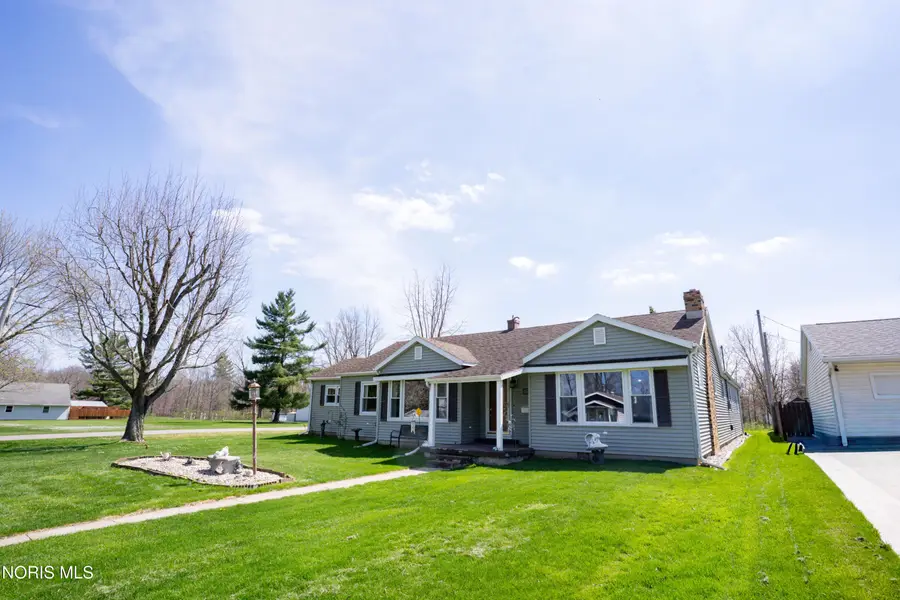 614 Danforth Street, Defiance, OH 43512 - #3