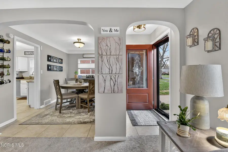 2547 Castleton Avenue, Toledo, OH 43613 - #3