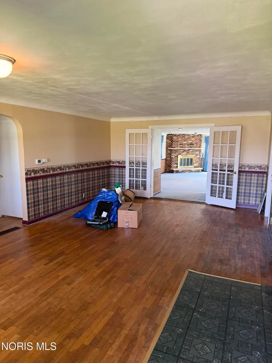 222 High Street, North Baltimore, OH 45872 - #3