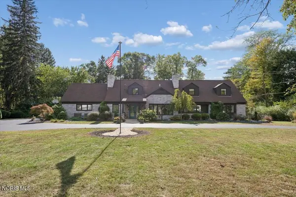 4545 Indian Road, Ottawa Hills, OH 43615