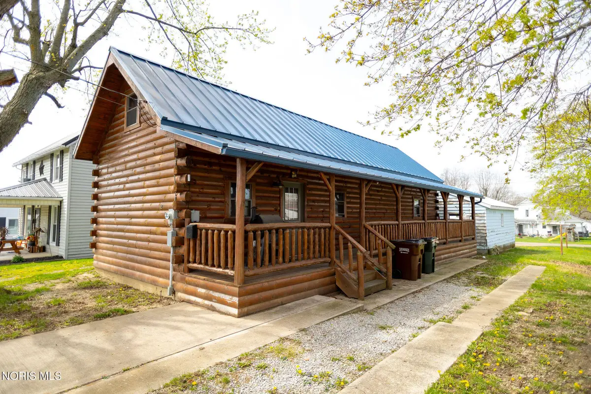 208 Stevens Street, Kenton, OH 43326 - #1