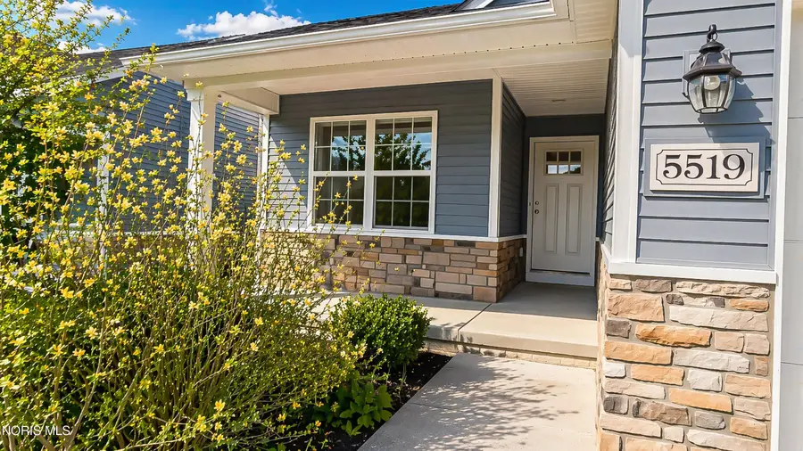 5519 Willow Circle, Sylvania, OH 43560 - #3