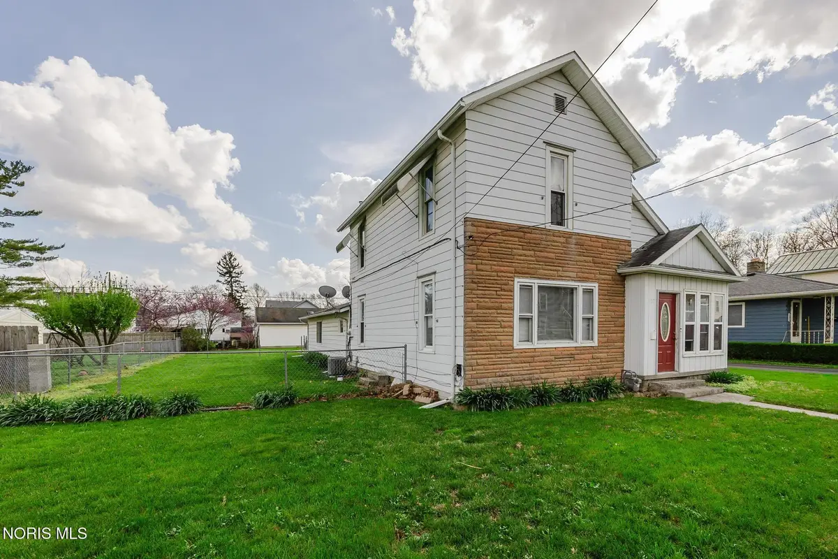 137 Allen Avenue, Findlay, OH 45840 - #1