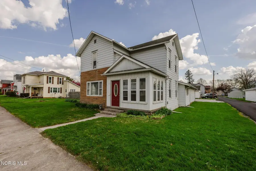 137 Allen Avenue, Findlay, OH 45840 - #3