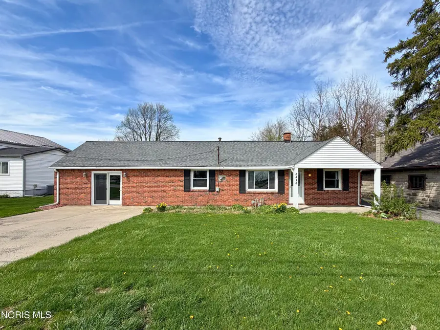 5415 Seaman Road, Oregon, OH 43616 - #2