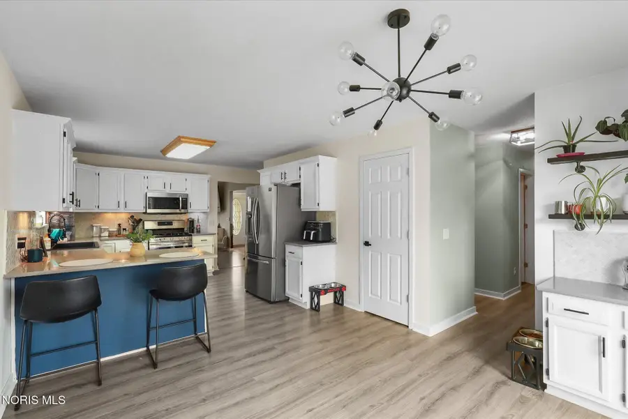 1902 Allendale Drive, Toledo, OH 43611 - #2