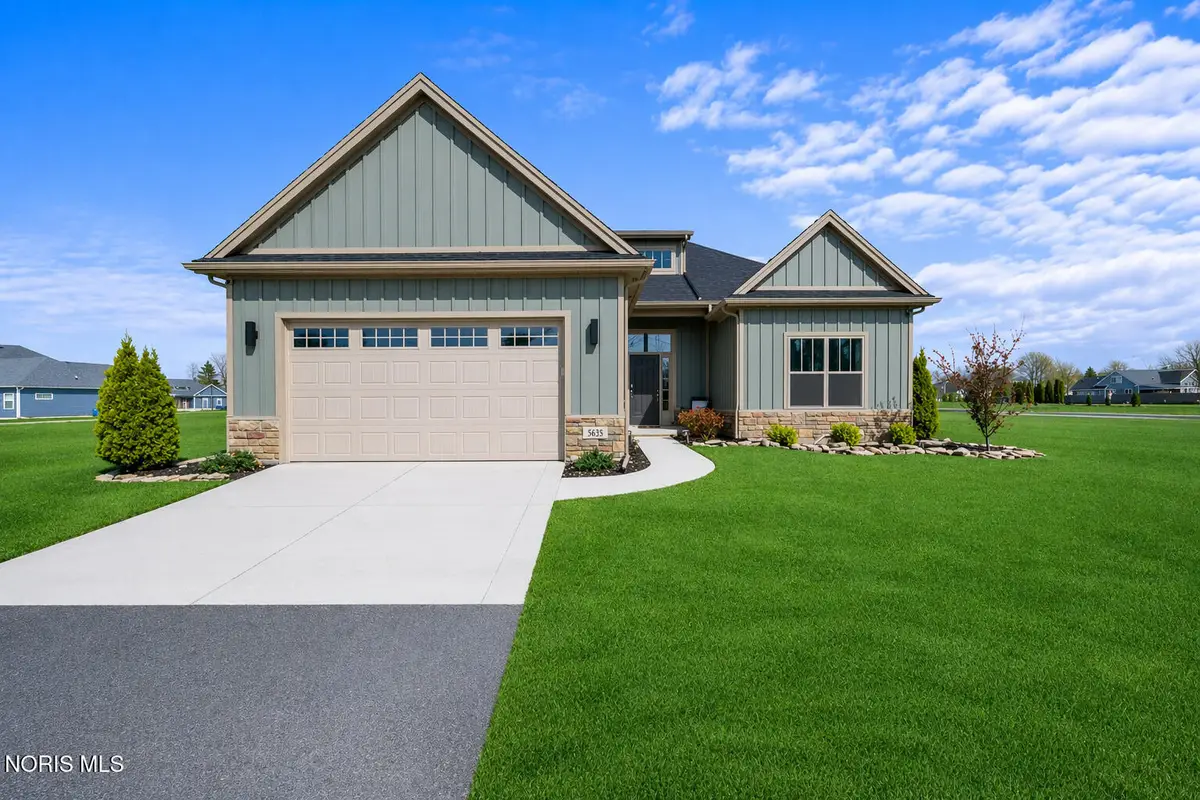 5635 Waterville Monclova Road, Monclova, OH 43542 - #1