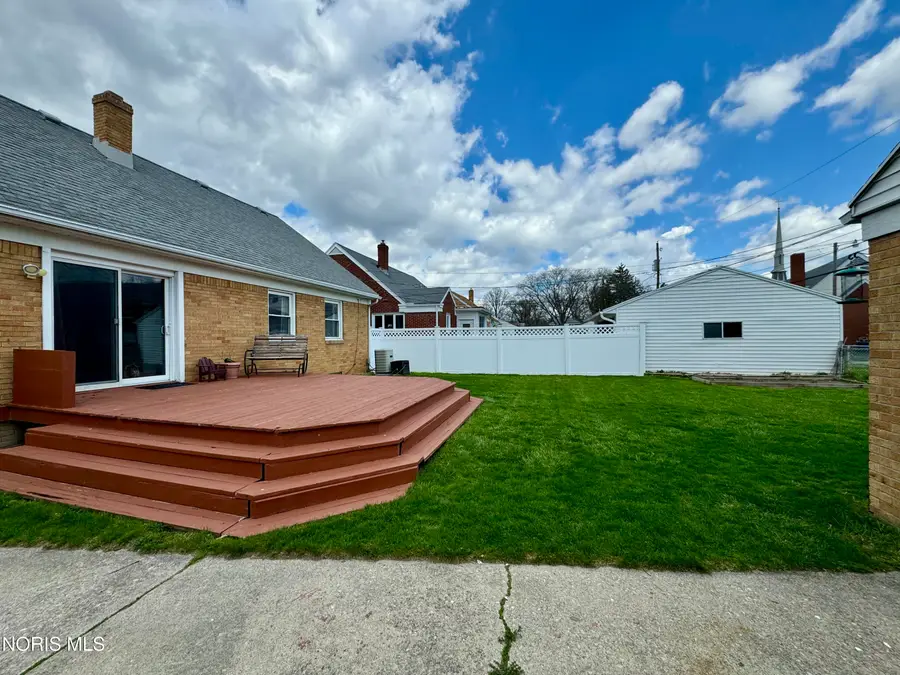 4541 S May Avenue, Toledo, OH 43614 - #3