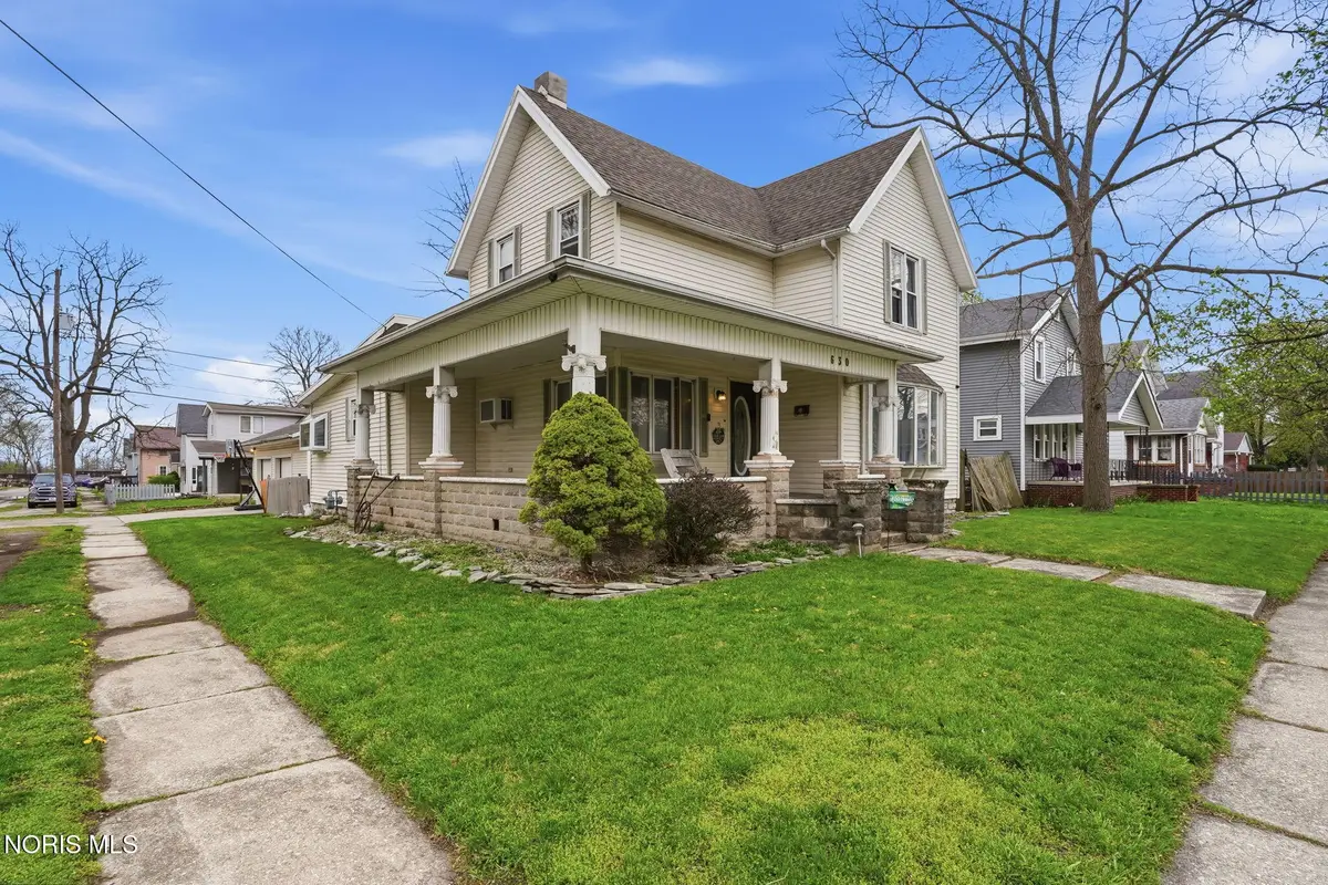 630 Columbus Avenue, Fostoria, OH 44830 - #1