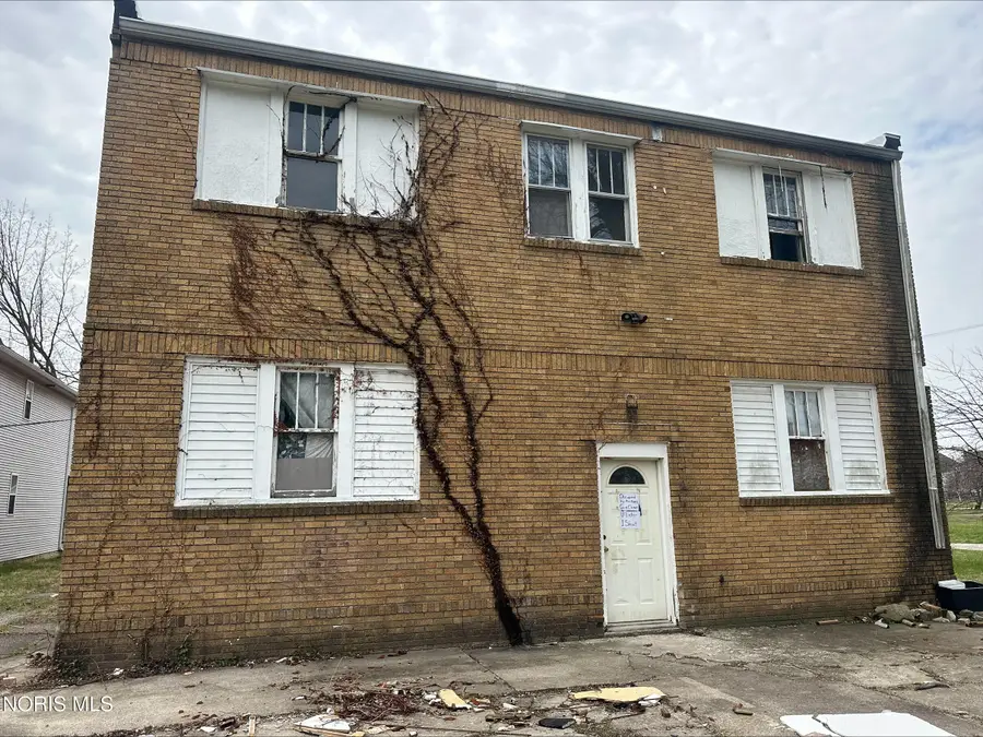 308 Columbia Street, Toledo, OH 43620 - #3