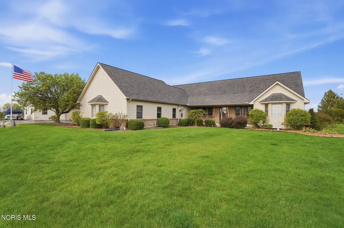 13095 Huffman Road, Bowling Green, OH 43402 - #1