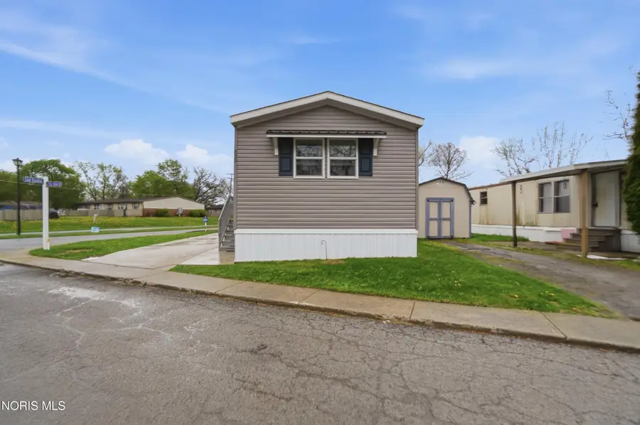 833 W Skye View Drive, Findlay, OH 45840 - #2