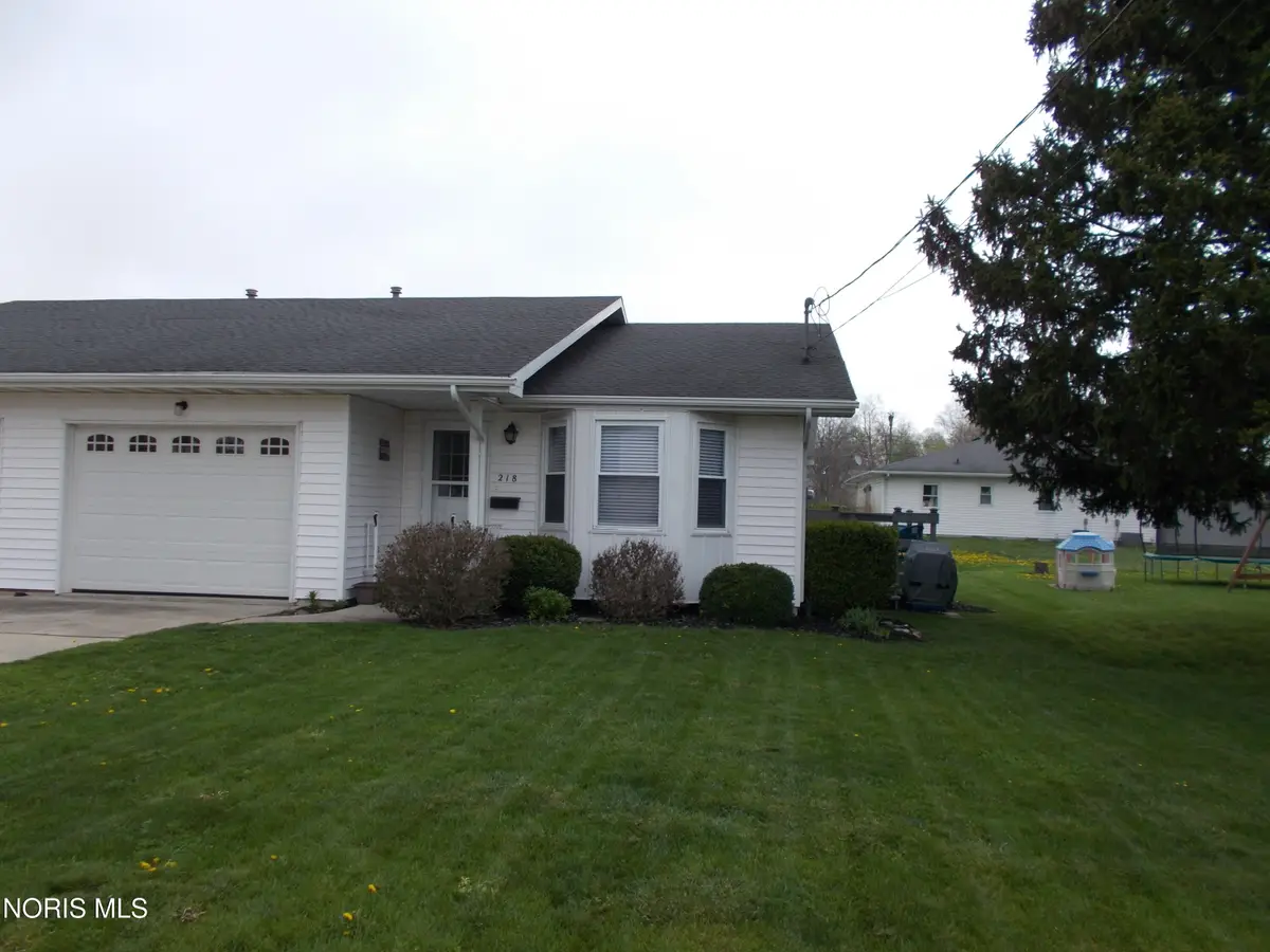 218 Ironton Street, Wauseon, OH 43567 - #1
