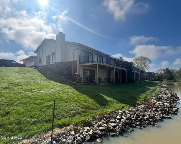 744 Deerwood Drive, Defiance, OH 43512