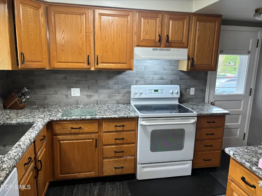 2821 Middlesex Drive, Toledo, OH 43606 - #3