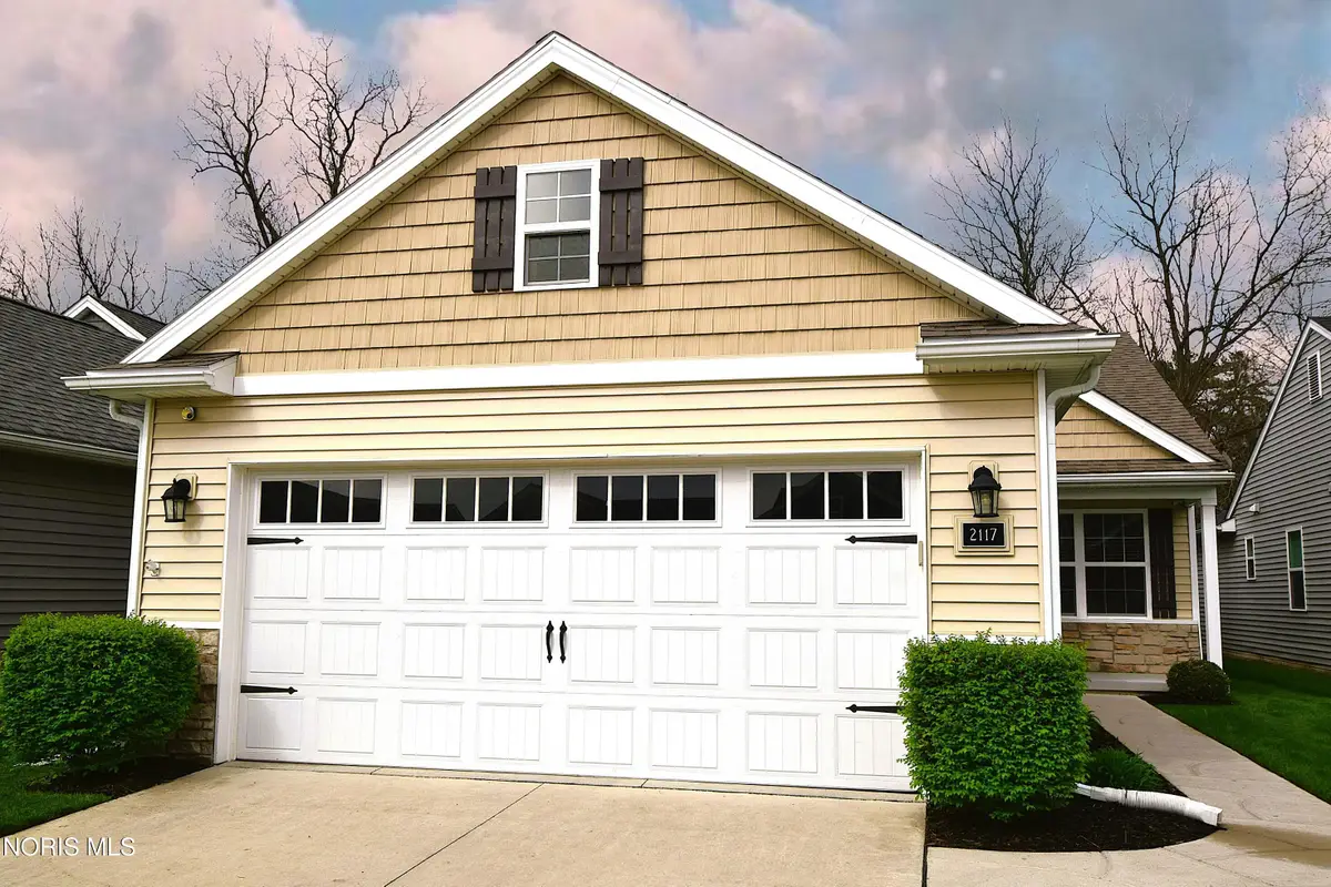 2117 Sunset Creek Drive, Toledo, OH 43615 - #1