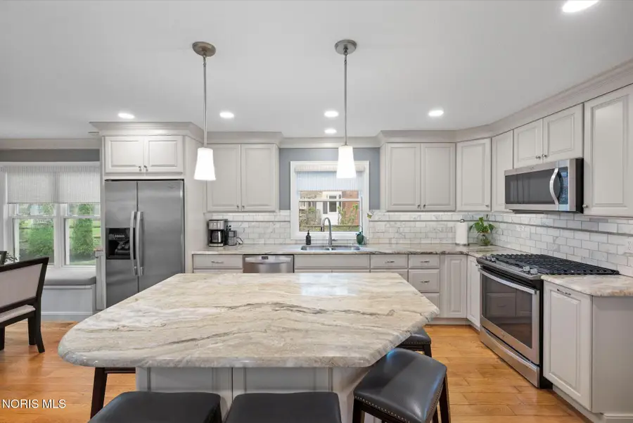 10906 Springbrook Court, Whitehouse, OH 43571 - #2