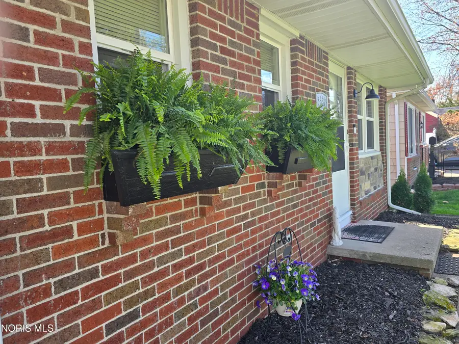 3337 Brock Drive, Toledo, OH 43613 - #2