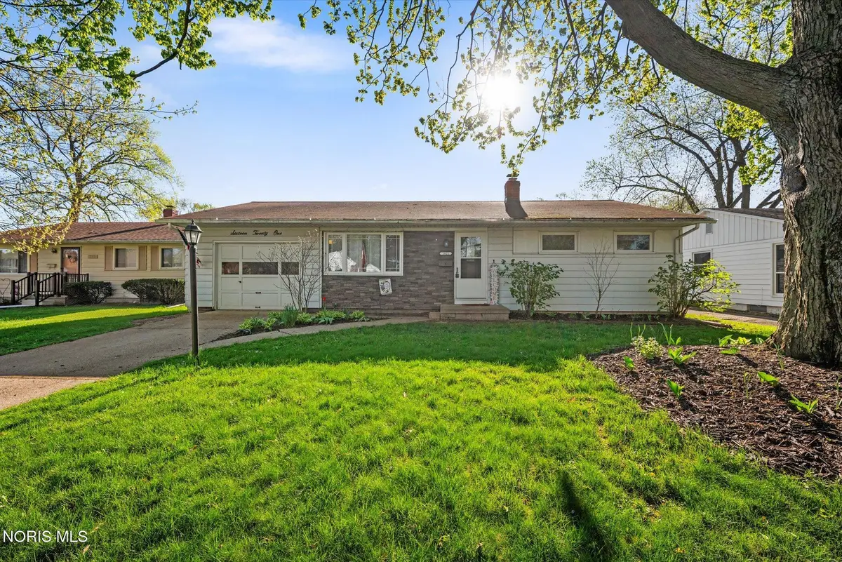 1621 Colleen Court, Toledo, OH 43614 - #1