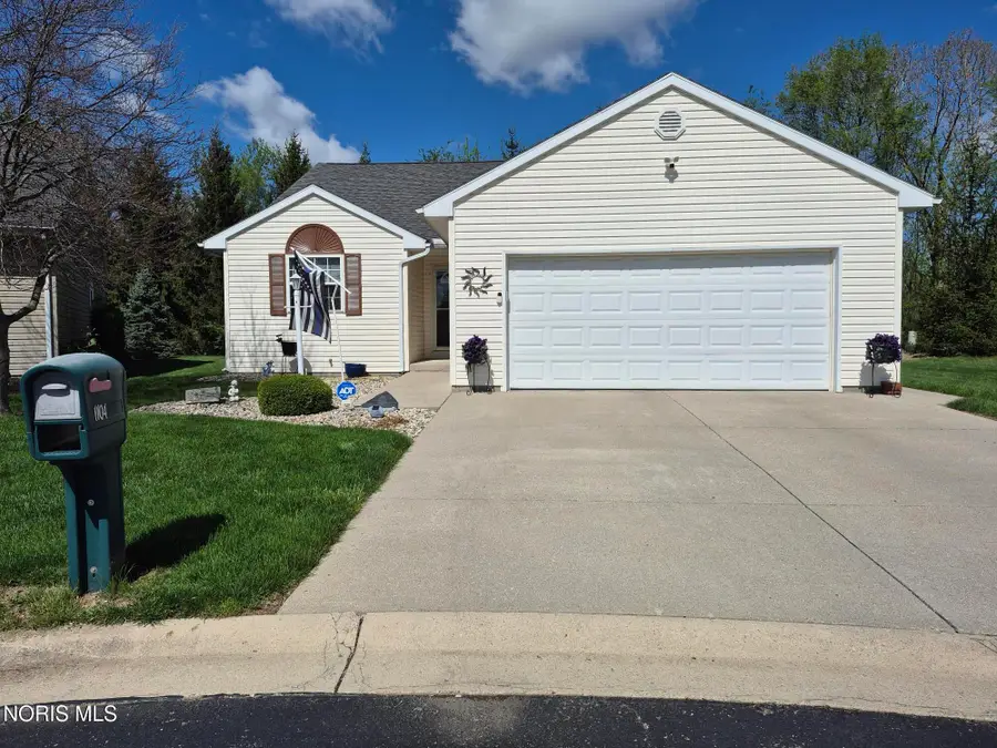 1104 Countryside Drive, Findlay, OH 45840 - #3