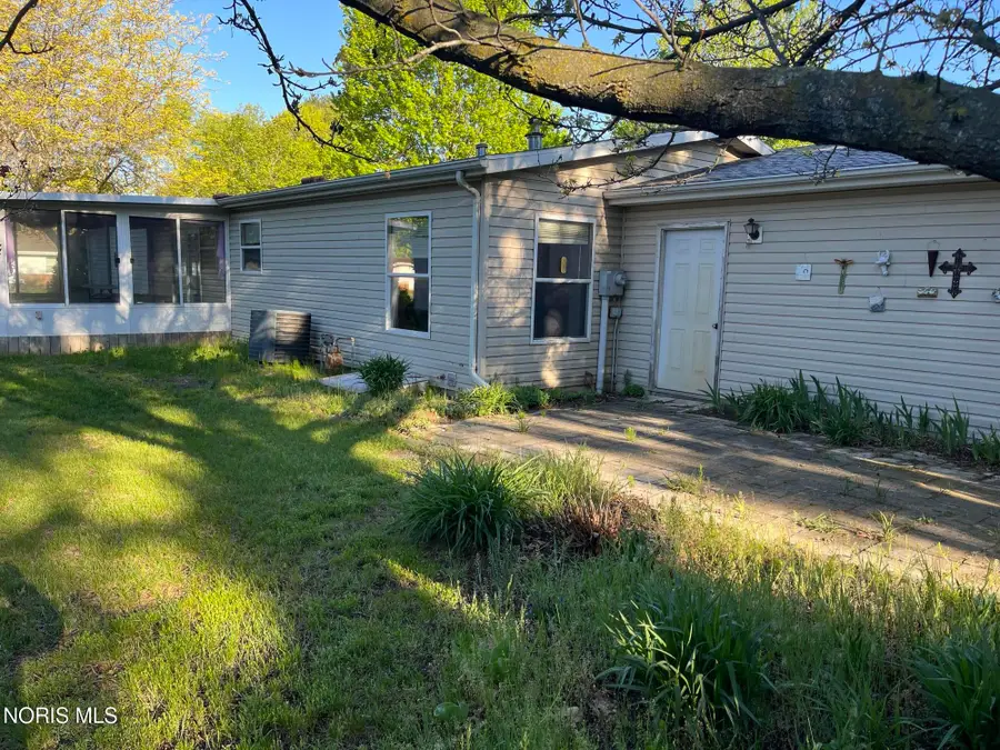 3203 Circle Drive, Delta, OH 43515 - #2