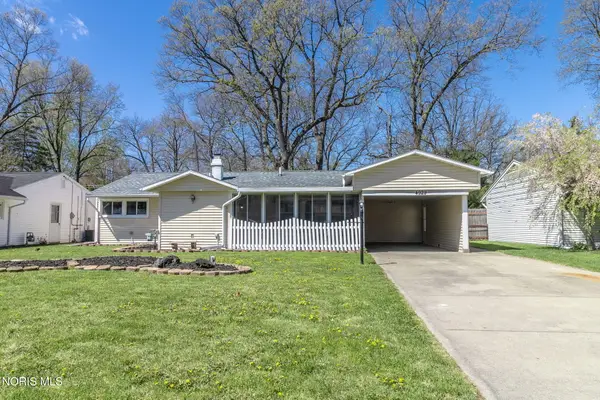 4929 Elmhurst Road, Toledo, OH 43613