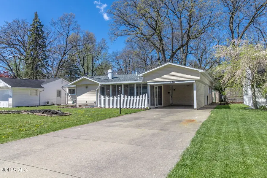 4929 Elmhurst Road, Toledo, OH 43613 - #2