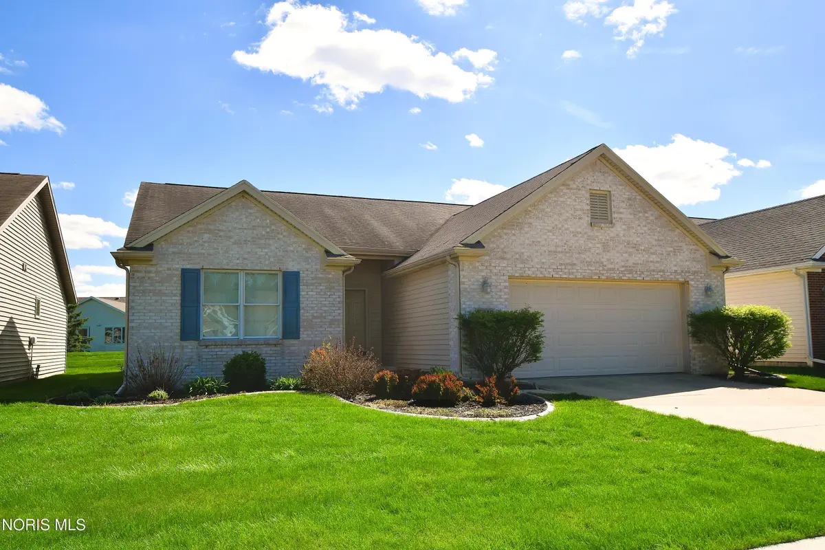 6945 Southpine Ct, Maumee, OH 43537 - #1